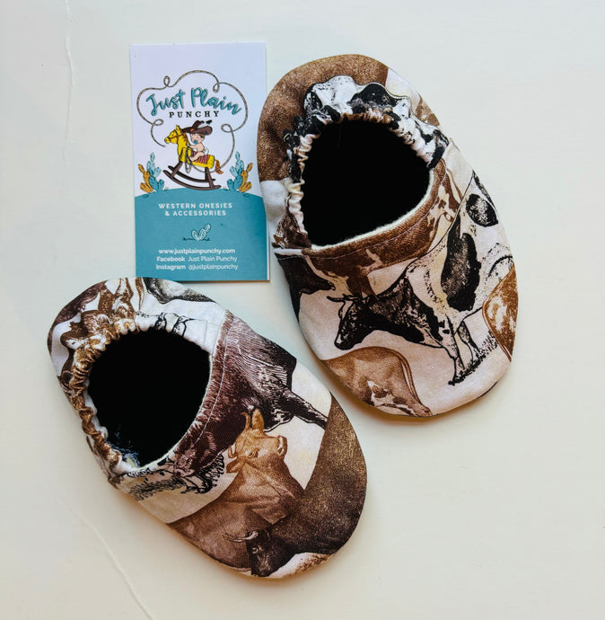 Cows Around | 6-12M Shoes