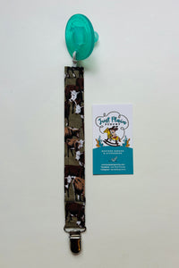 Hereford Pacifier Clip
