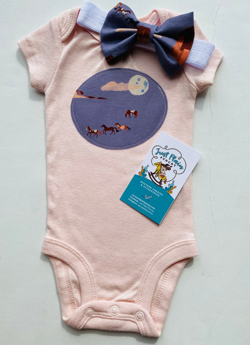 NB Moonlight Stroll Onesie with Headband and Bow